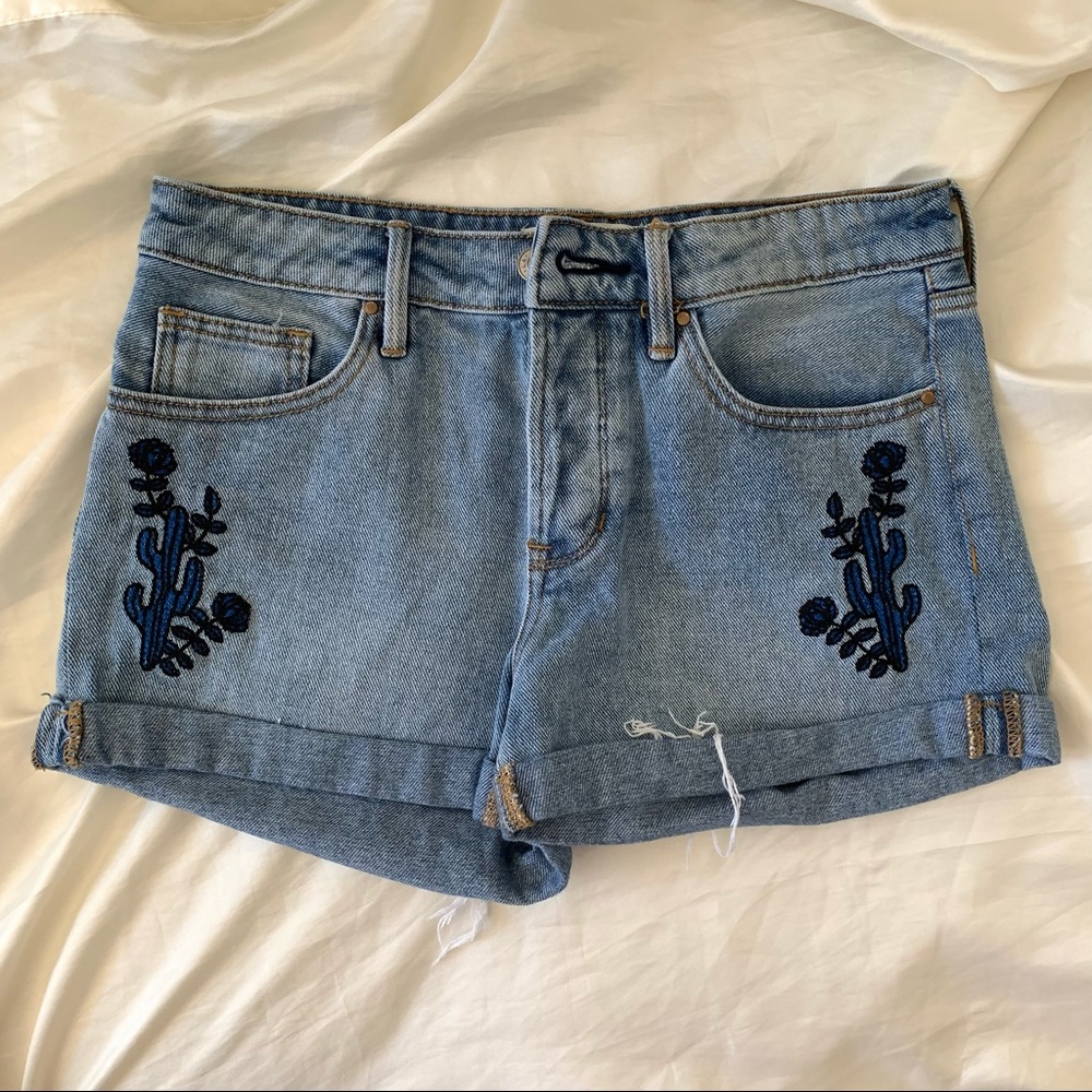 Shorts bundle - Picture 2 of 5
